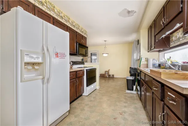 $259,000 | 96 Forest Drive, Jeffersonville, IN 47130