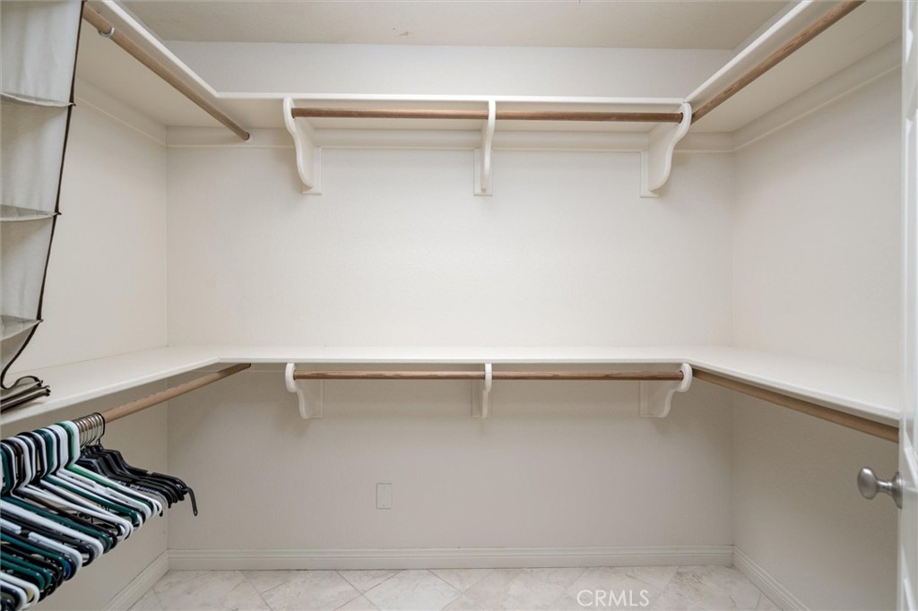 34150 Stowe Road Winchester, CA 92545 - Photo 32 of 80 Walk-In Closet