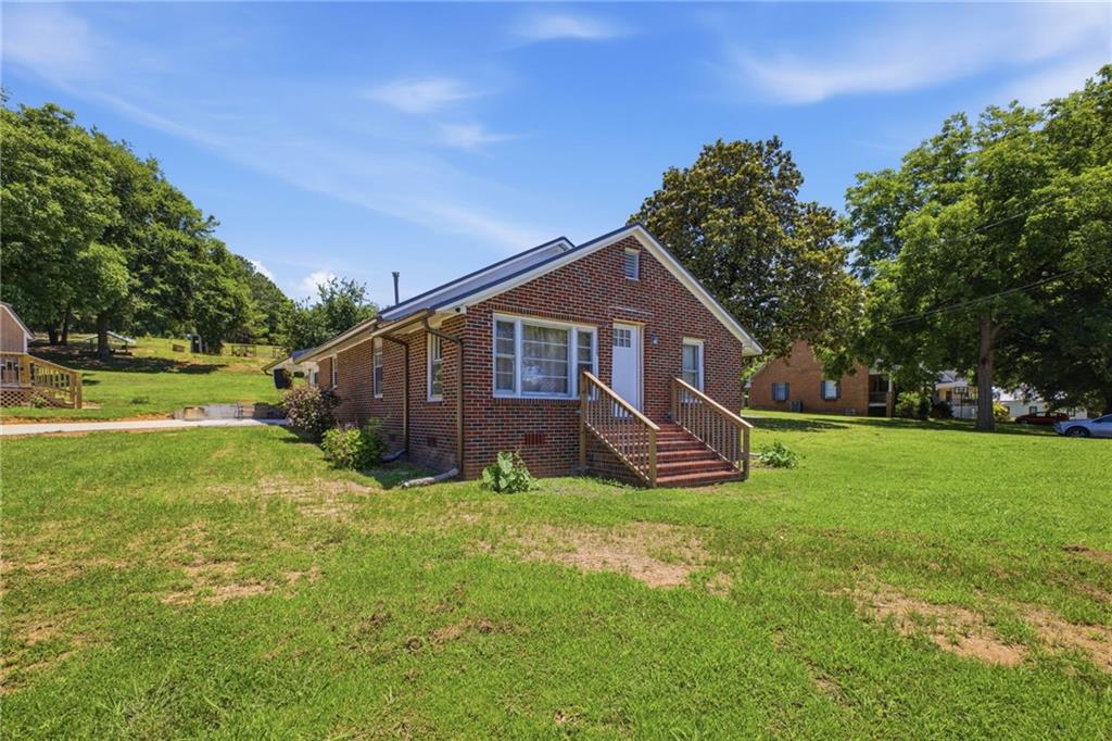 21 School Street Northeast Rydal, GA 30171 - Photo 2 of 47
