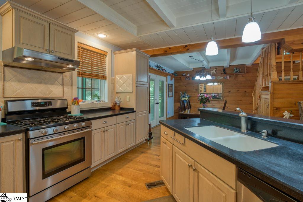 12 Jackson Grove South Landrum, SC 29356 - Photo 12 of 36 Gallery Image 12