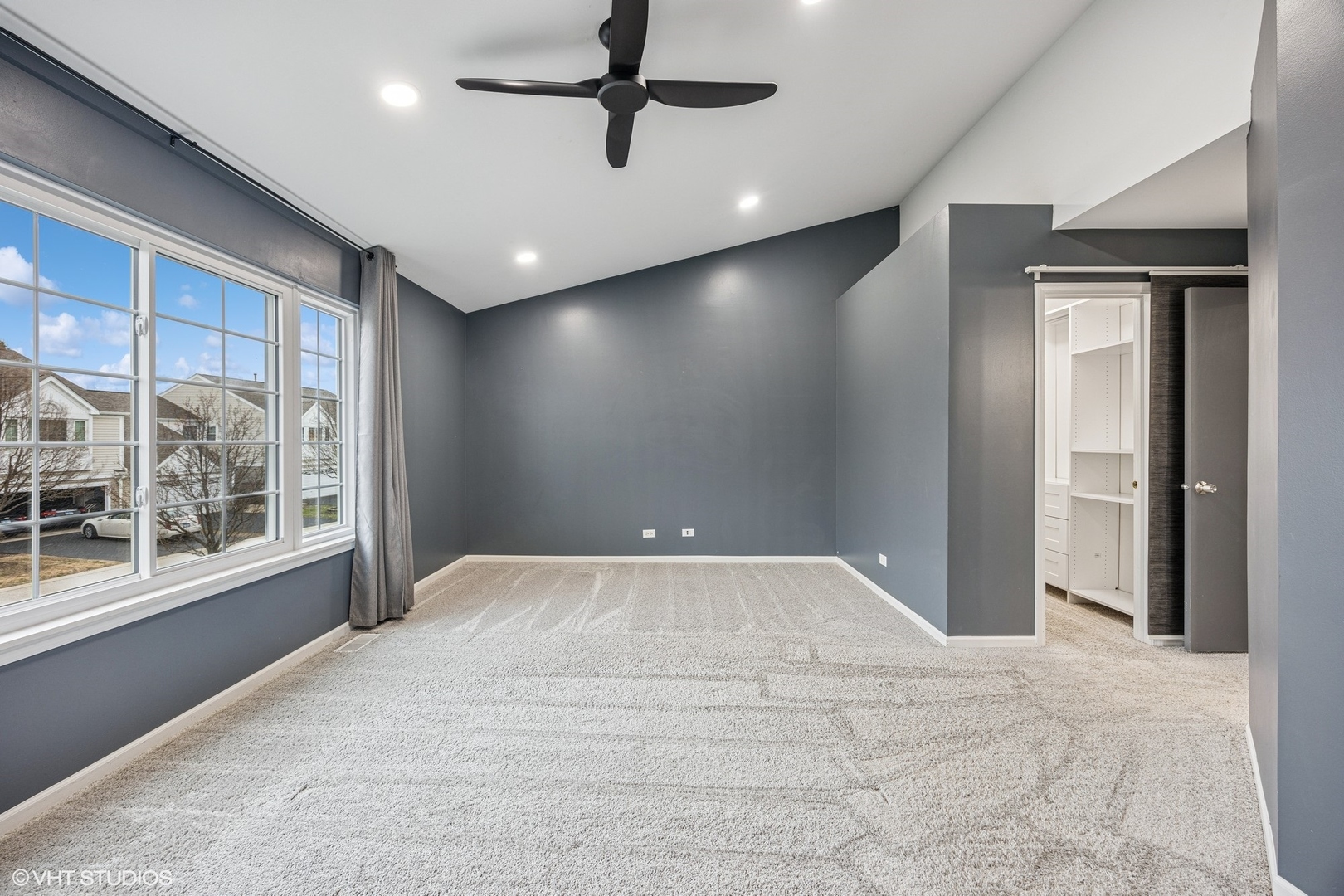 1601 Spaulding Road Bartlett, IL 60103 - Photo 12 of 15 a view of empty room with windows
