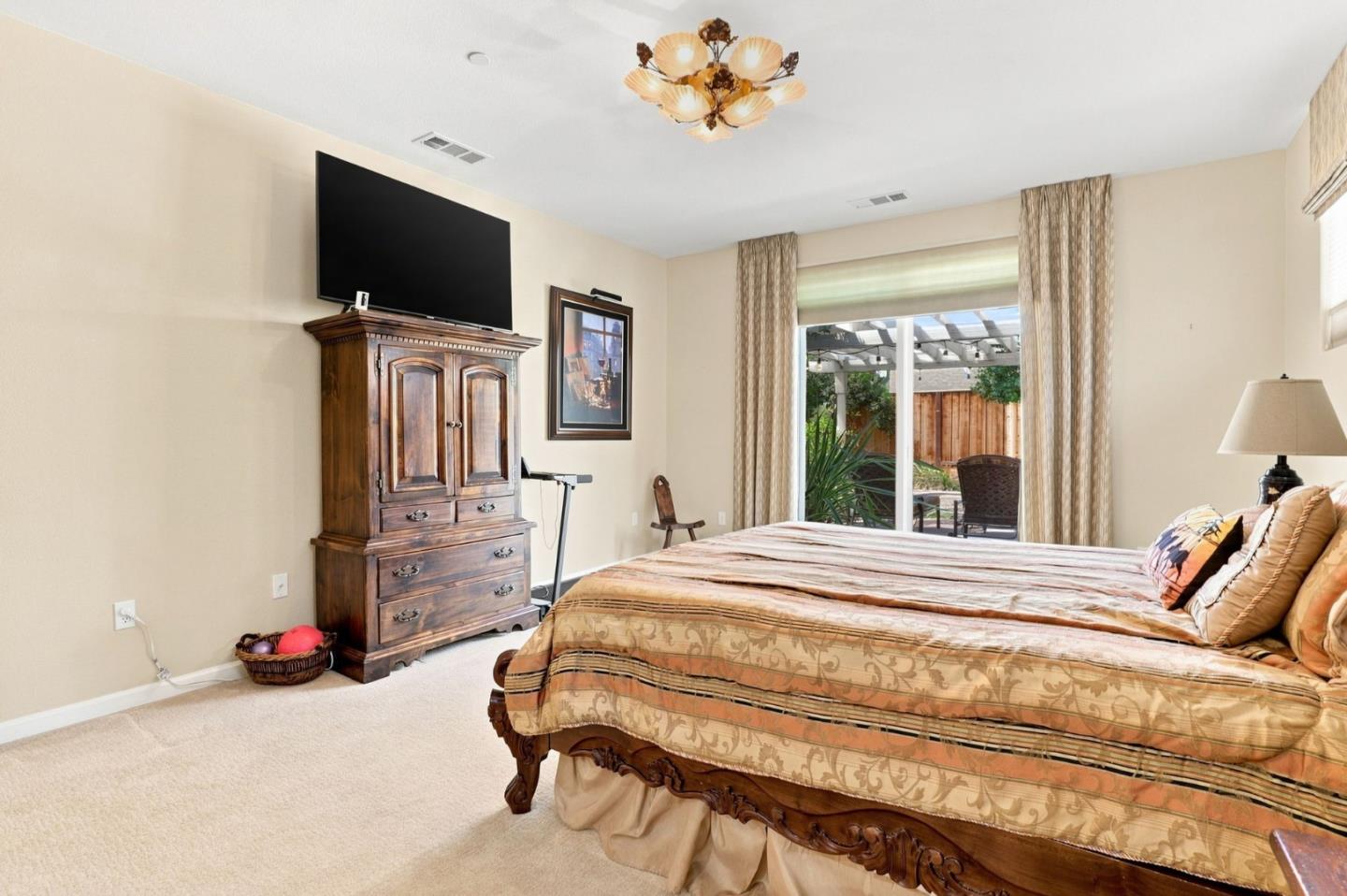 9531 Rodeo Drive Gilroy, CA 95020 - Photo 20 of 42 Gallery Image 20