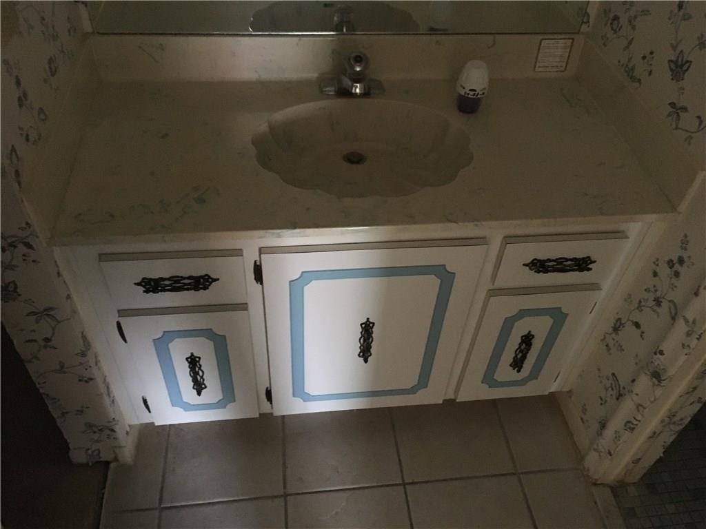 3601 Inverrary Drive, Unit 402 Lauderhill, FL 33319 - Photo 8 of 14 a close view of washer and dryer