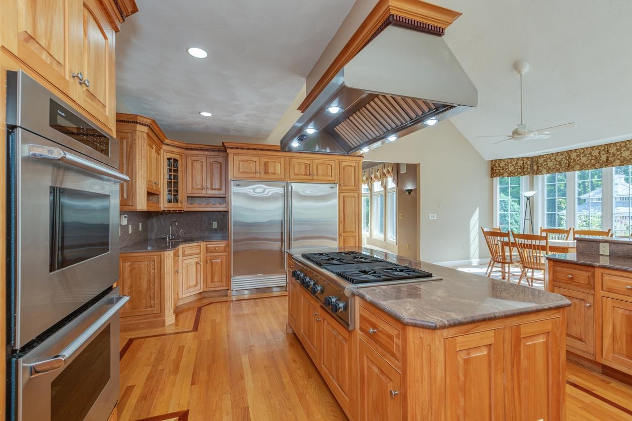 19 Farrwood Road Windham, NH 03087 - Photo 16 of 40