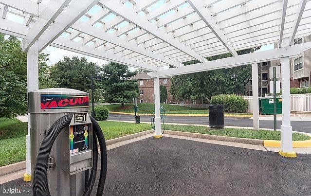 11659 Chesterfield Court, Unit D Reston, VA 20190 - Photo 26 of 28 Community car vacuum area