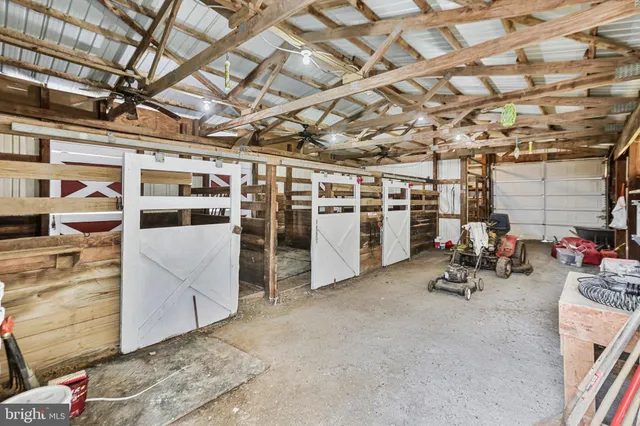 $700,000 | 39362 Rickard Road, Lovettsville, VA 20180