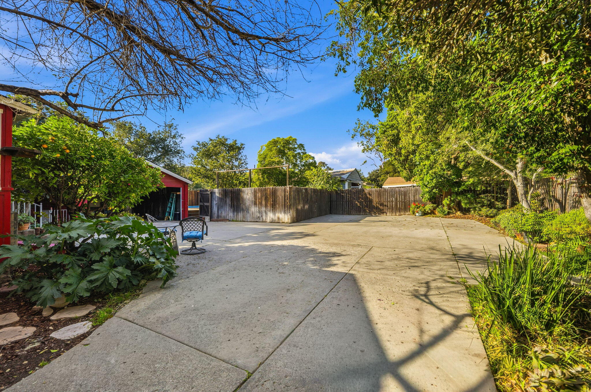 1225 Say Road Santa Paula, CA 93060 - Photo 39 of 45 a view of a backyard