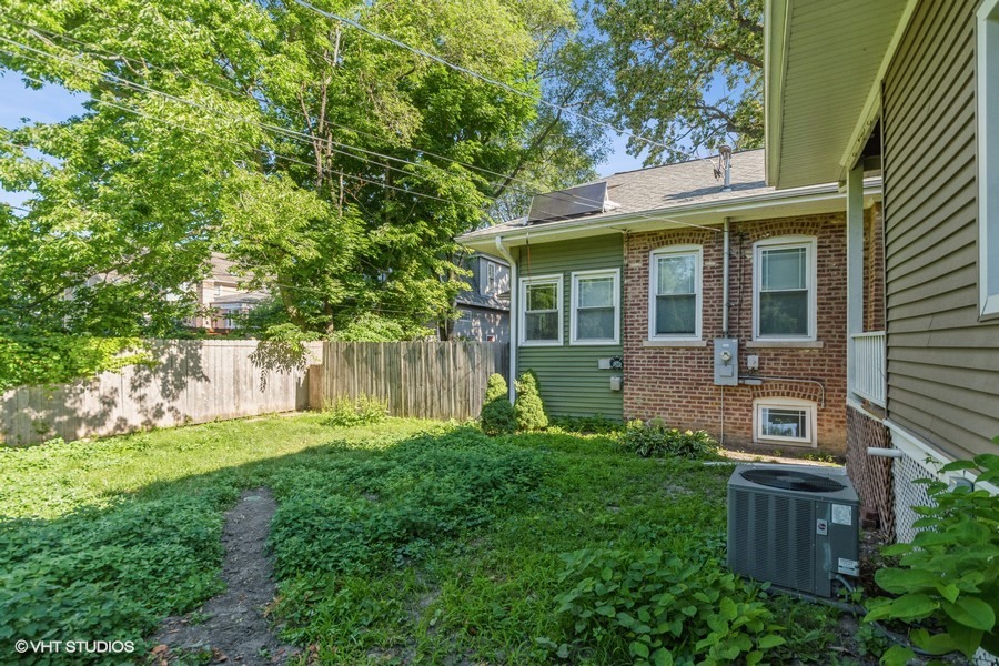 927 Green Bay Road Wilmette, IL 60091 - Photo 16 of 18 Gallery Image 16