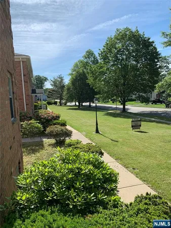 $2,100 | 153 Park Avenue, Unit 153C, Park Ridge, NJ 07656