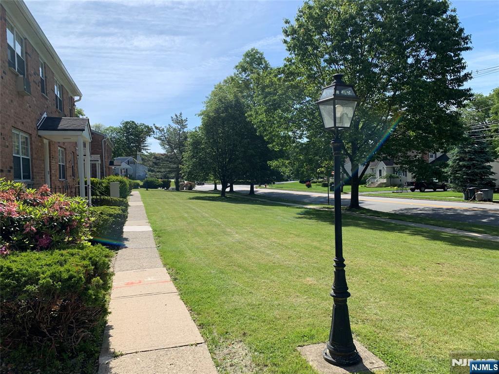 153 Park Avenue, Unit 153C Park Ridge, NJ 07656 - Photo 8 of 21