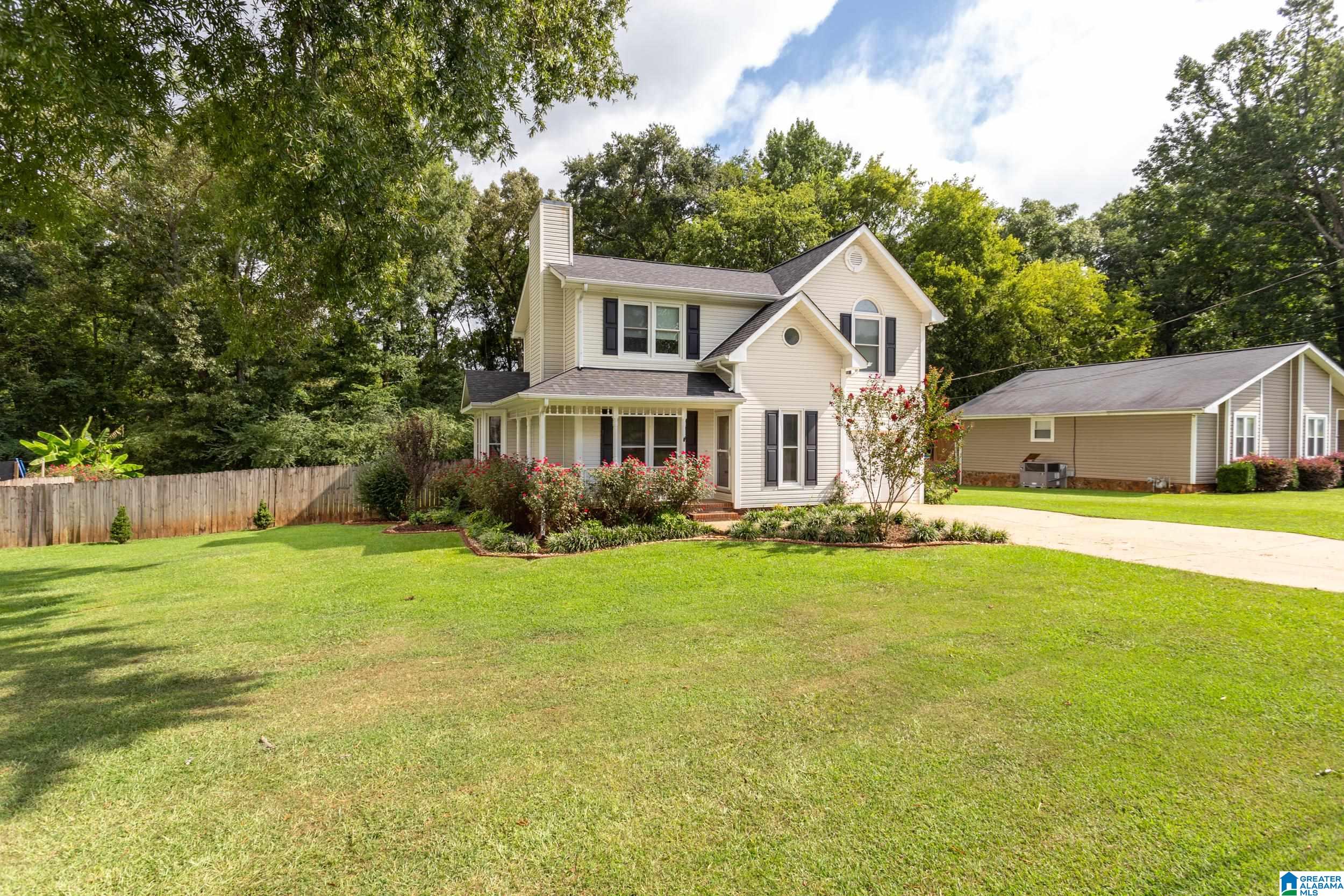 1736 Roundhill Road Weaver, AL 36277 - Photo 27 of 34