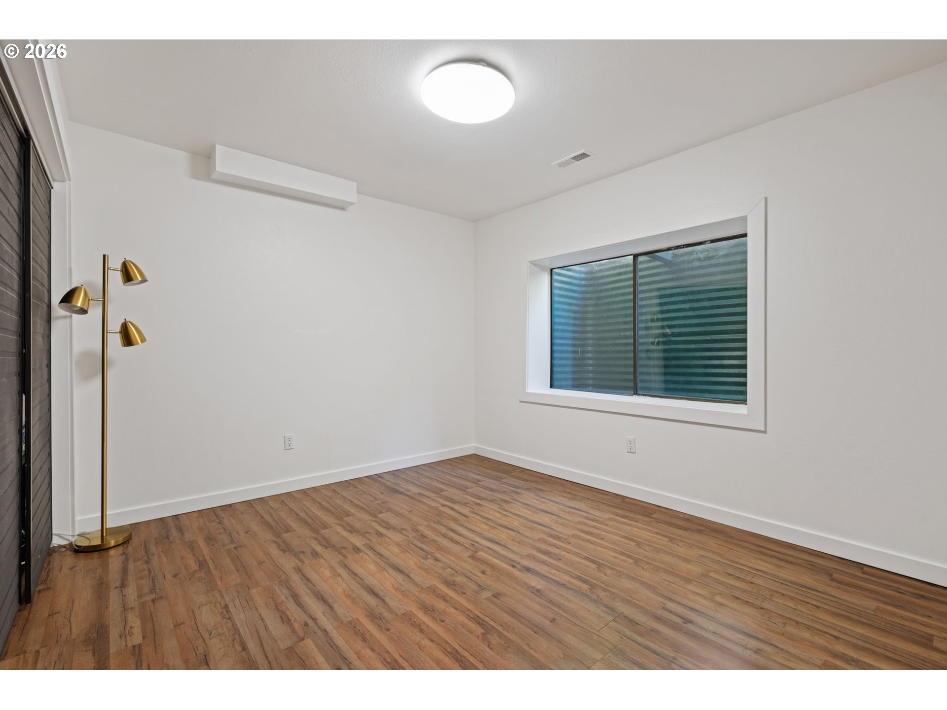 5817 Southwest Alfred Street Portland, OR 97219 - Photo 30 of 47