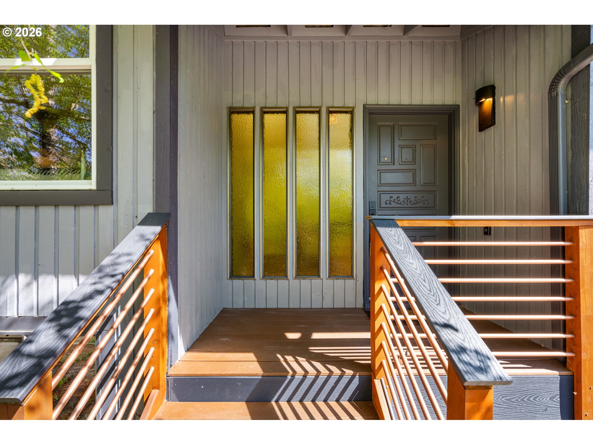 5817 Southwest Alfred Street Portland, OR 97219 - Photo 4 of 47