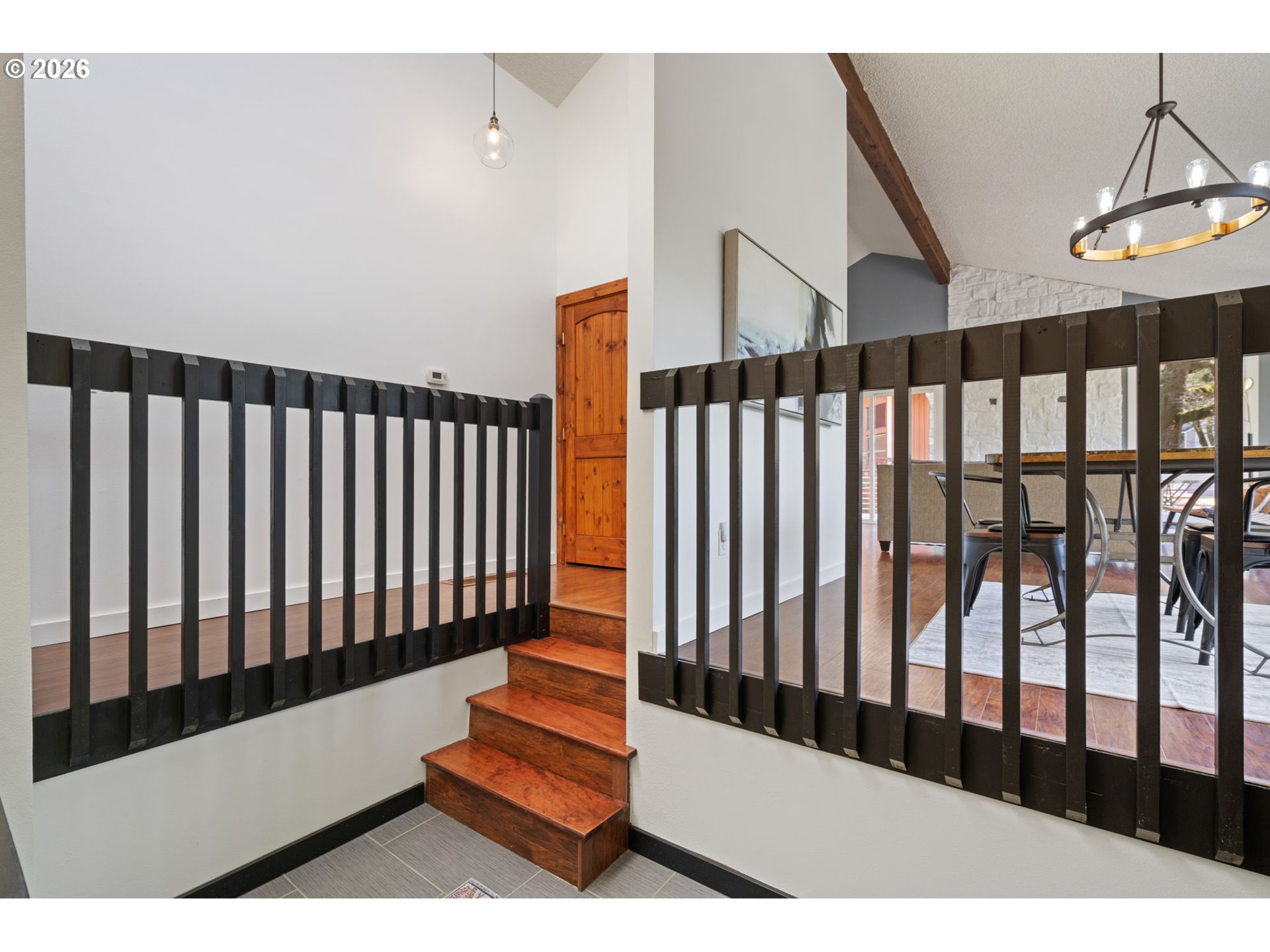 5817 Southwest Alfred Street Portland, OR 97219 - Photo 5 of 47