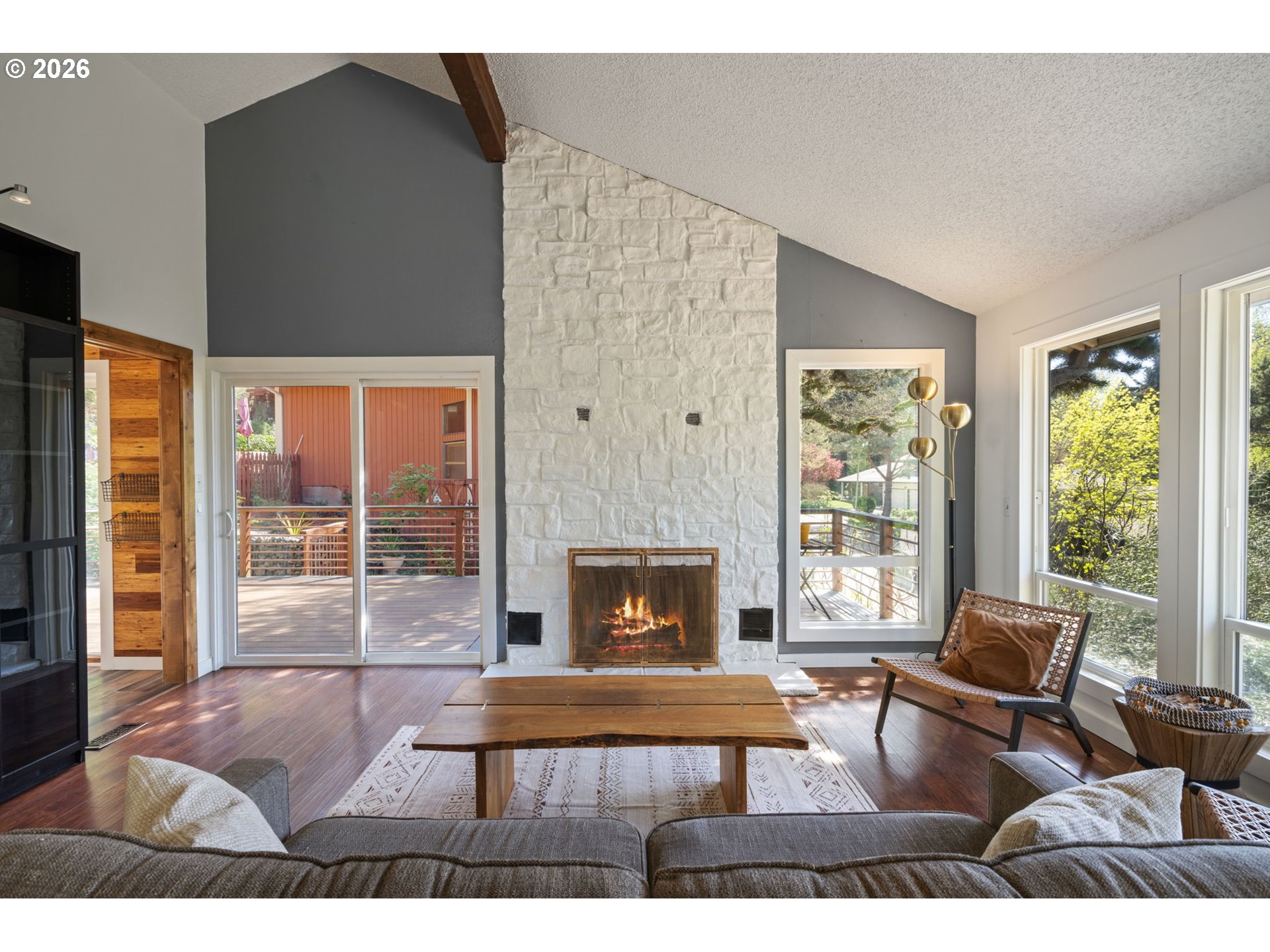 5817 Southwest Alfred Street Portland, OR 97219 - Photo 9 of 47