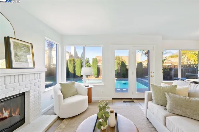 $1,299,000 | 4936 Gladys Court, Livermore, CA 94550