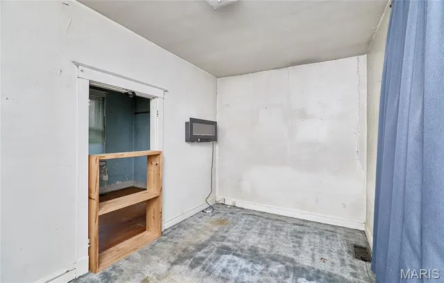 $89,900 | 111 West Loretta Avenue, St. Louis, MO 63125