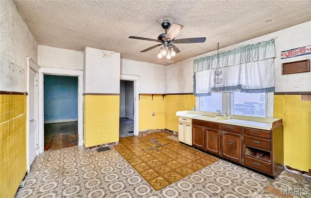 $89,900 | 111 West Loretta Avenue, St. Louis, MO 63125