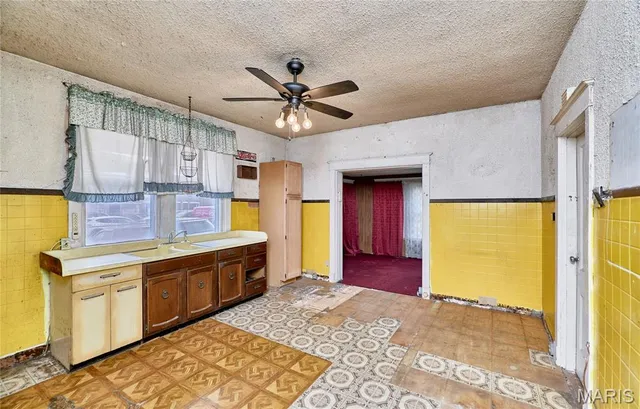 $89,900 | 111 West Loretta Avenue, St. Louis, MO 63125