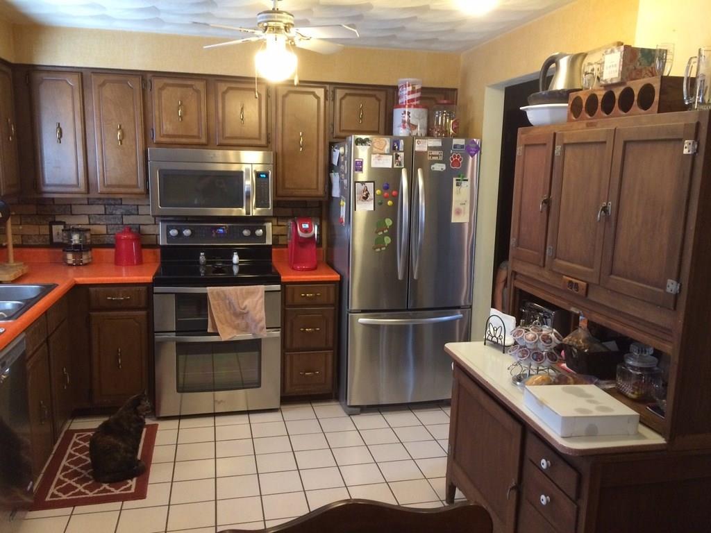 240 Renfrew Road Renfrew, PA 16053 - Photo 4 of 22