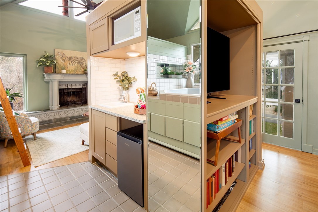 1015 East 24th Street Bryan, TX 77803 - Photo 29 of 43