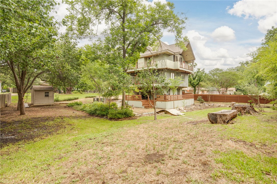 1015 East 24th Street Bryan, TX 77803 - Photo 36 of 43