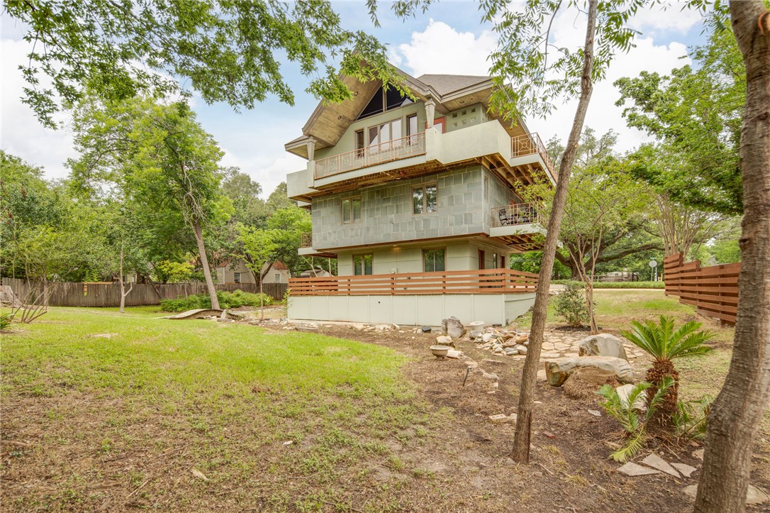 1015 East 24th Street Bryan, TX 77803 - Photo 37 of 43