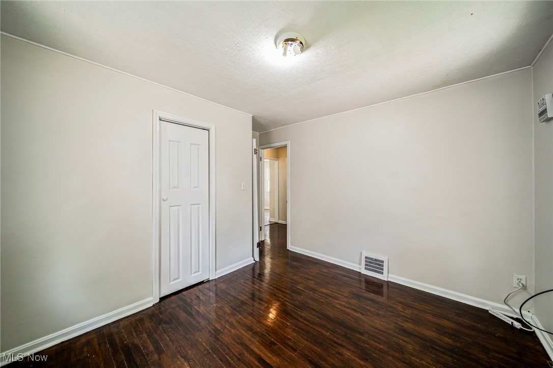 23701 Colbourne Road Euclid, OH 44123 - Photo 14 of 28
