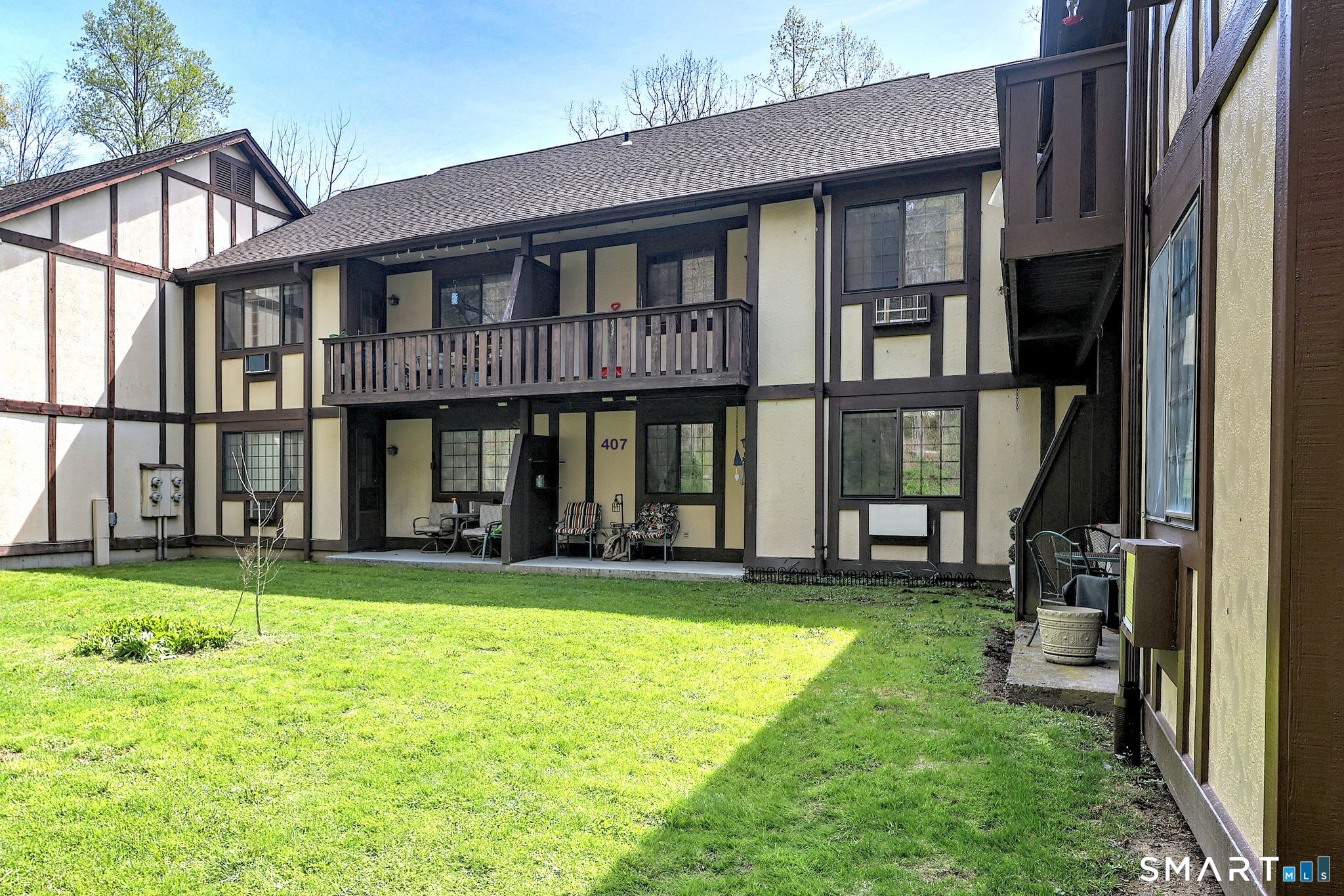 407 Swanson Crescent, Unit 407 Milford, CT 06461 - Photo 5 of 34