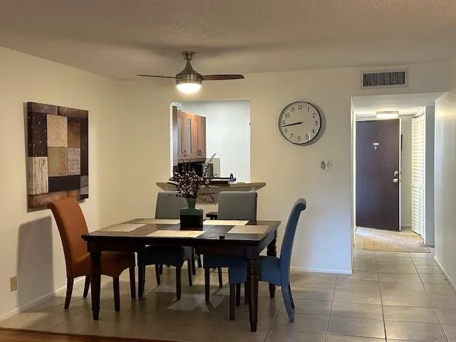 $1,900 | 134 South Cypress Road, Unit 411, Pompano Beach, FL 33060