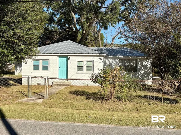 $199,900 | 605 South White Avenue, Bay Minette, AL 36507