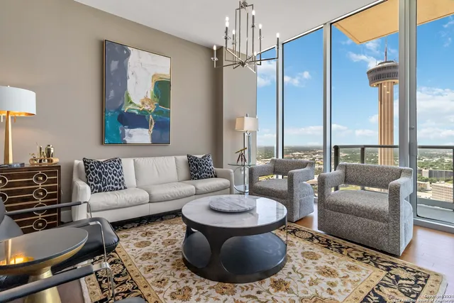 $4,200 | 610 East Market Street, Unit 2915, San Antonio, TX 78205