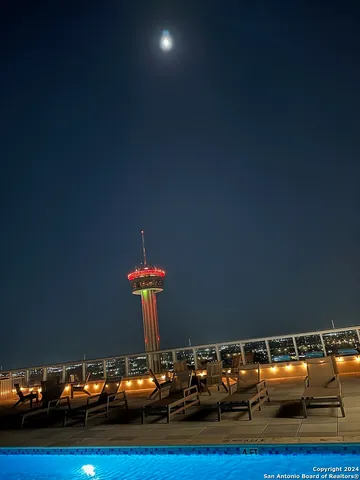 $4,200 | 610 East Market Street, Unit 2915, San Antonio, TX 78205