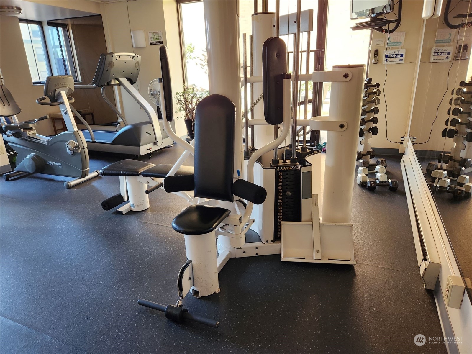 2100 3rd Avenue, Unit 2106 Seattle, WA 98121 - Photo 13 of 25 a view of a room with gym equipment