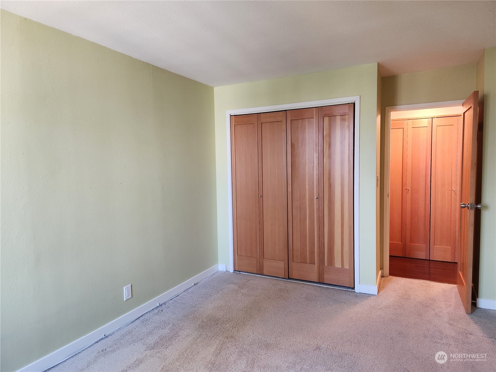 2100 3rd Avenue, Unit 2106 Seattle, WA 98121 - Photo 7 of 25 an empty room with closet area