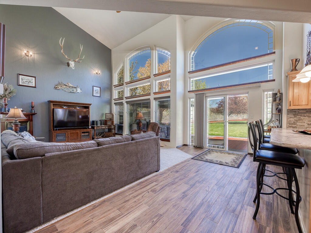 9015 Arant Road Klamath Falls, OR 97603 - Photo 11 of 41 Arant-12
