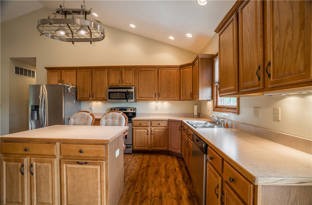6680 Jordan Road Lewisburg, OH 45338 - Photo 12 of 40