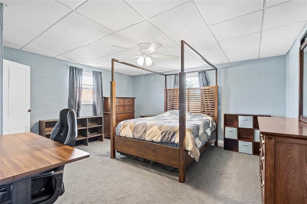 1144 Taggart Street McKees Rocks, PA 15136 - Photo 14 of 20