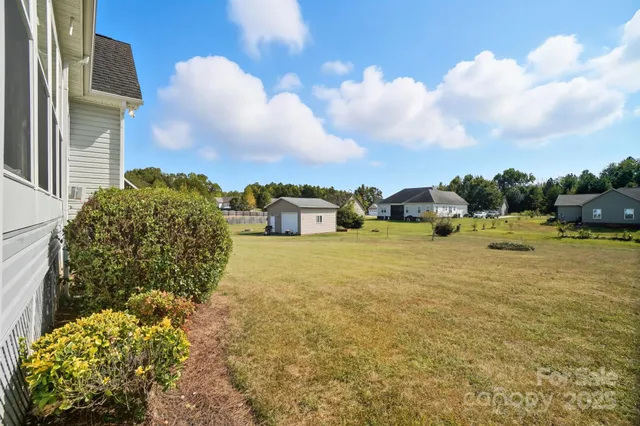 $389,999 | 839 Meadow Drive, Oakboro, NC 28129