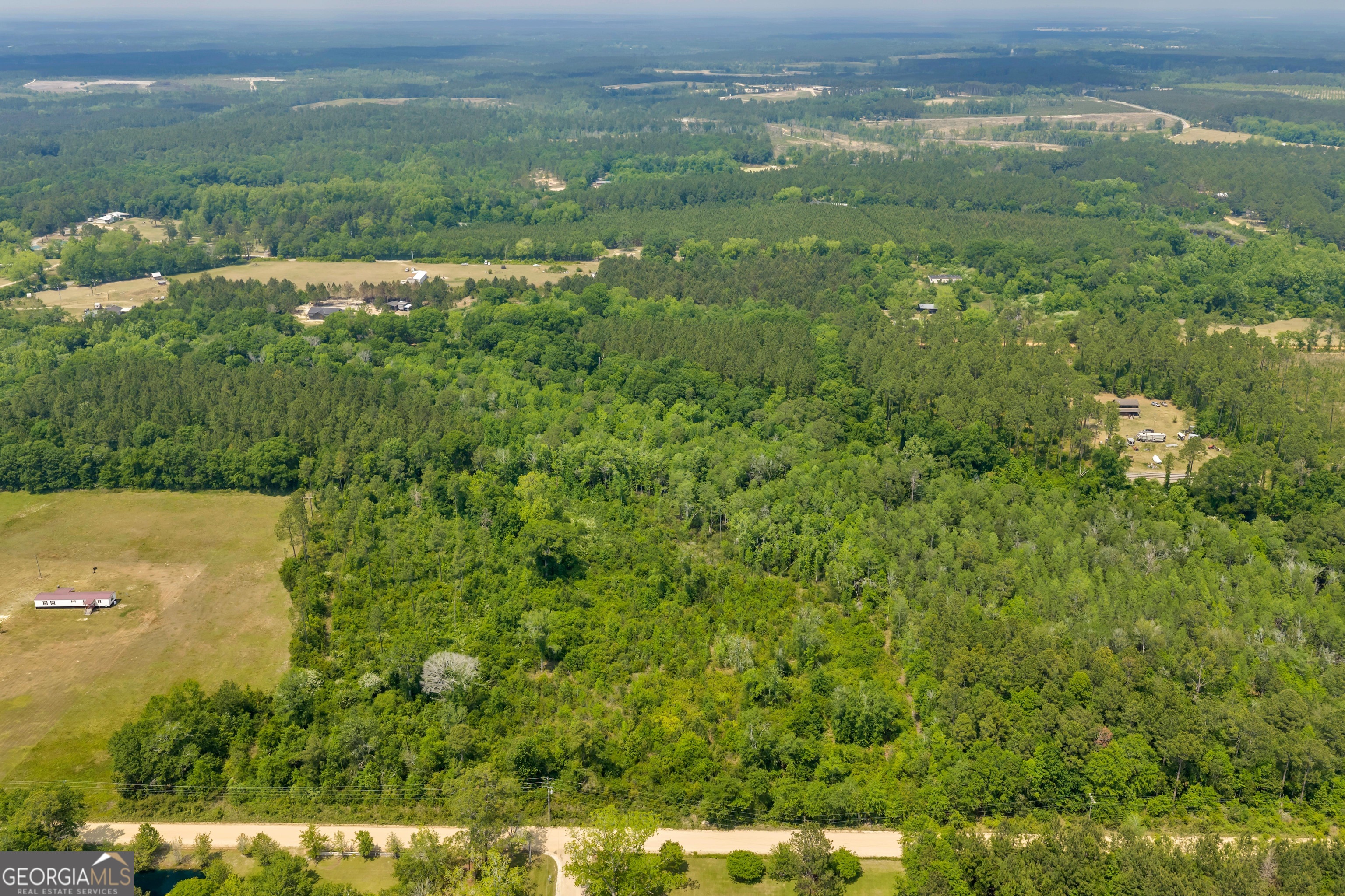 0 Ohio Road Fitzgerald, GA 31750 - Photo 8 of 11 a view of a field with an ocean