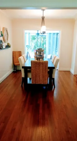 $888,000 | 5718 Southwest 48th Street, Miami, FL 33155