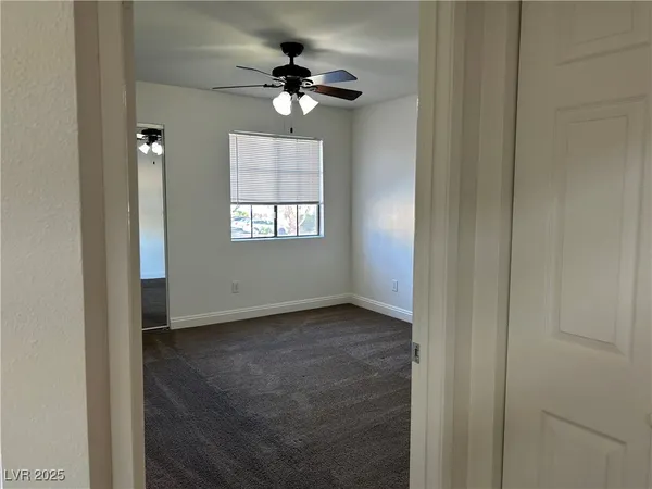 $995 | 5166 South Jones Boulevard, Unit 203, Las Vegas, NV 89118