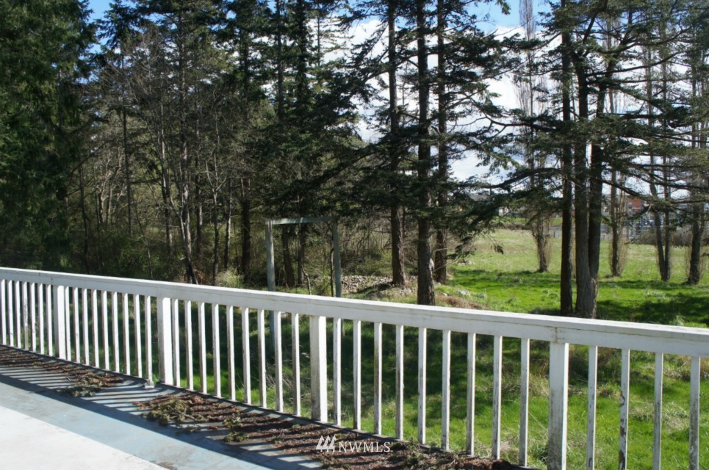 334 Valley Road Oak Harbor, WA 98277 - Photo 9 of 13 Gallery Image 9