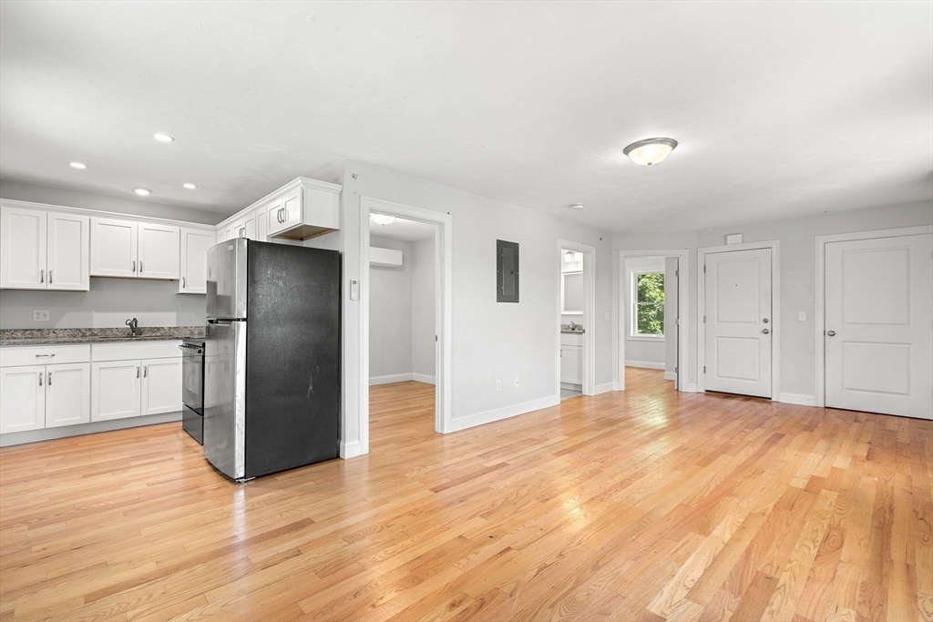 415 Danforth Street Taunton, MA 02780 - Photo 18 of 42