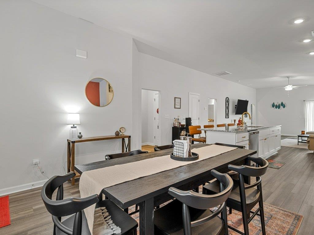 12062 Lansbury Drive Inman, SC 29349 - Photo 7 of 46