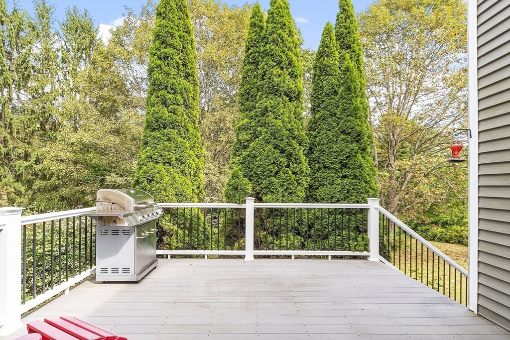 52 Chestnut Hill Road Groton, MA 01450 - Photo 29 of 41