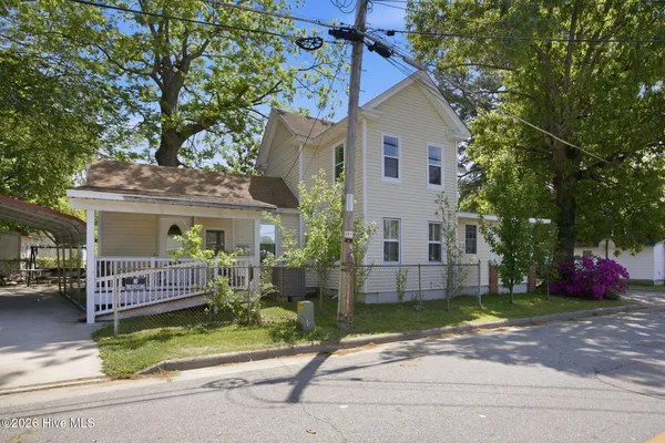 $214,900 | 306 Bank Street, Elizabeth City, NC 27909