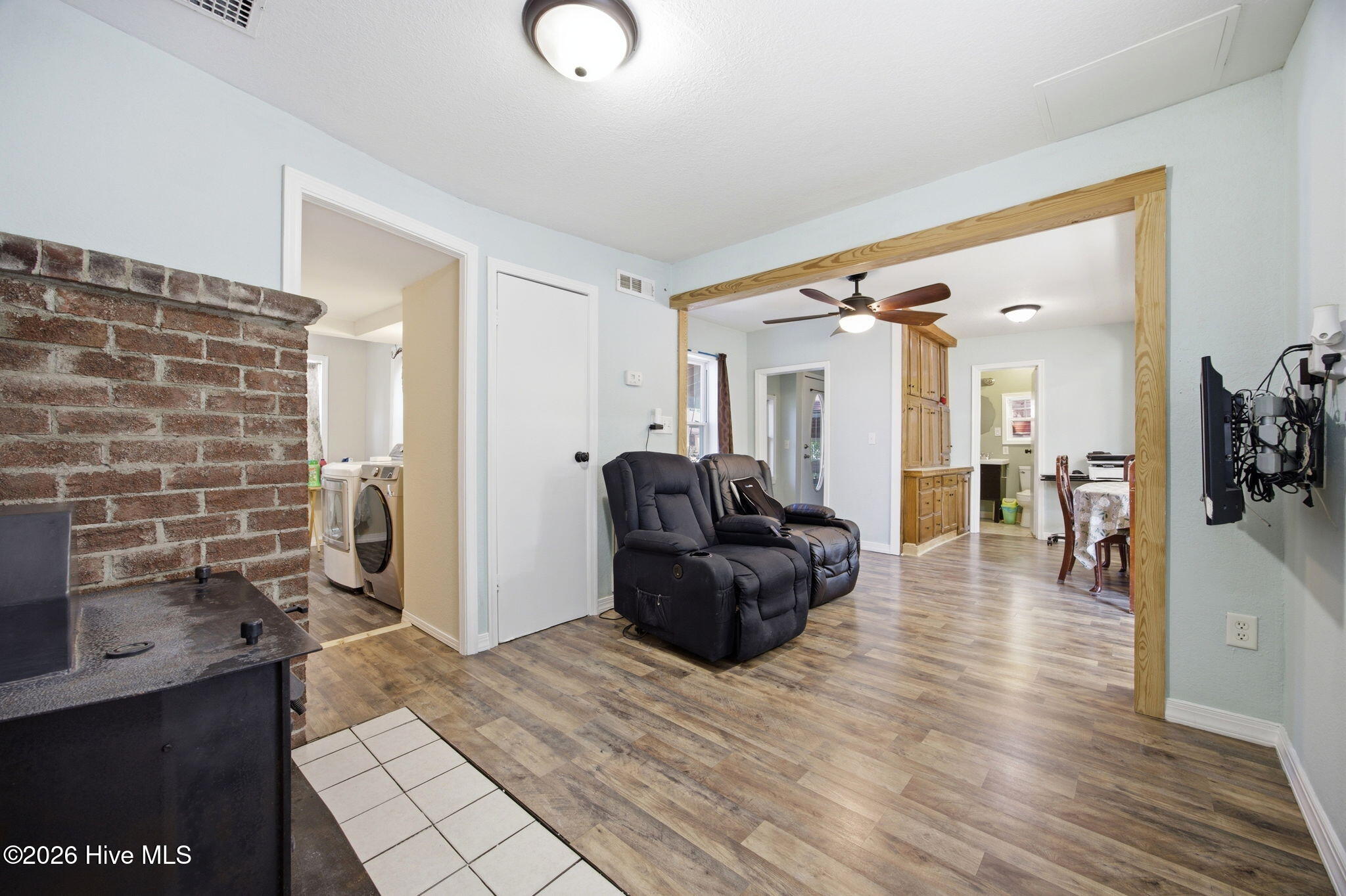 306 Bank Street Elizabeth City, NC 27909 - Photo 14 of 39 31-web-or-mls-img_0083