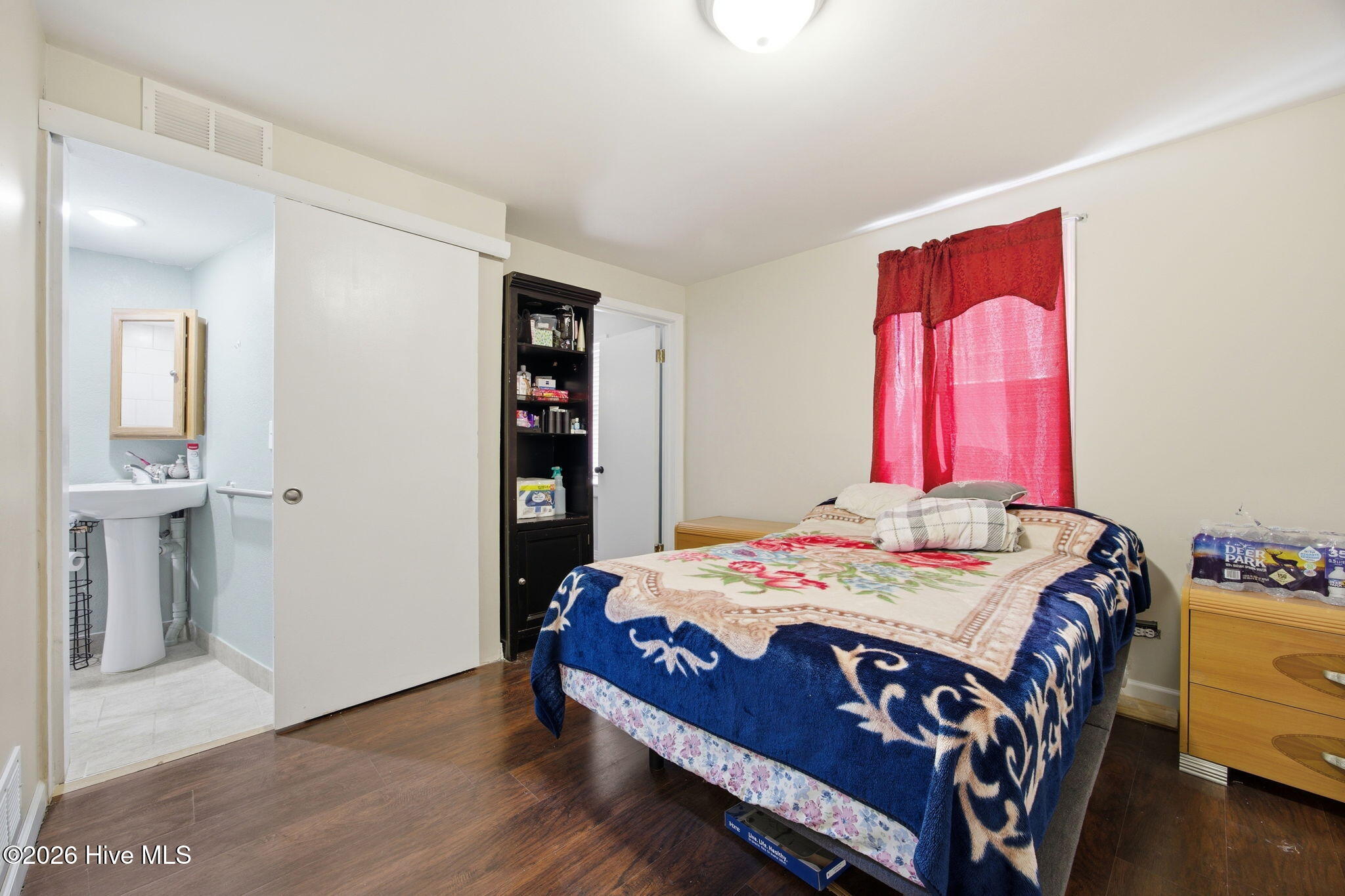 306 Bank Street Elizabeth City, NC 27909 - Photo 19 of 39 15-web-or-mls-img_0017