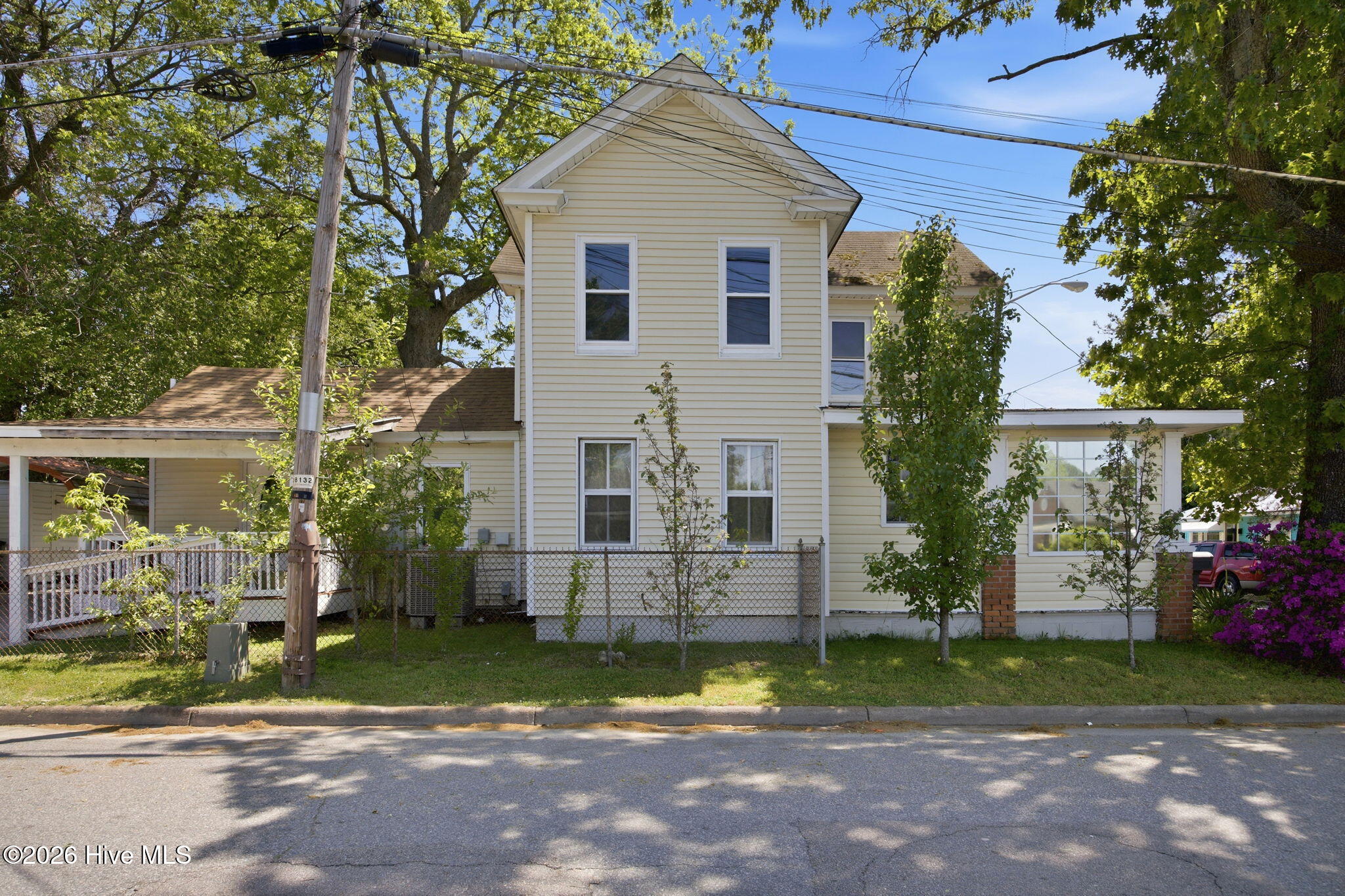 306 Bank Street Elizabeth City, NC 27909 - Photo 2 of 39 1-web-or-mls-img_0009